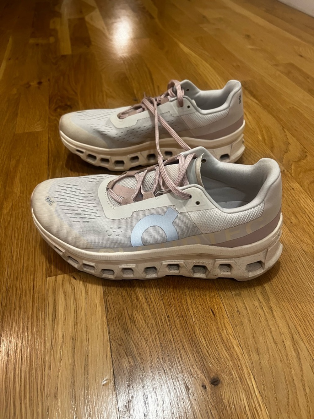 On Running Cloudmonster Sneakers in Moon/Fawn, W 8.5